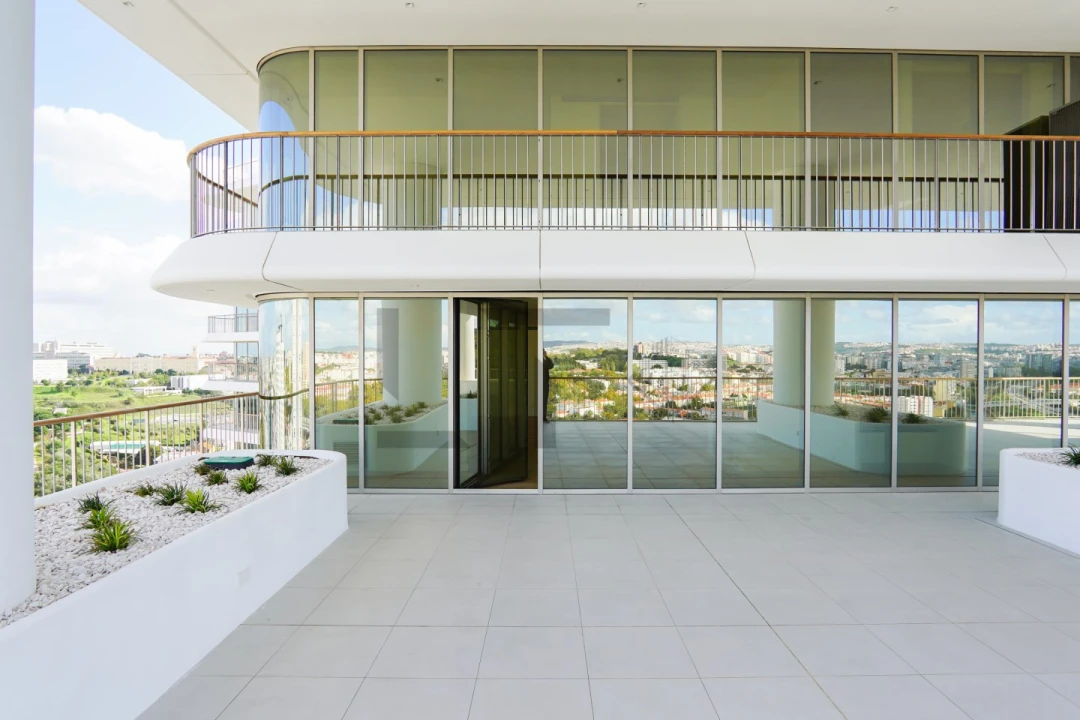 Apartamento T6 para Venda em Campolide Foto 23