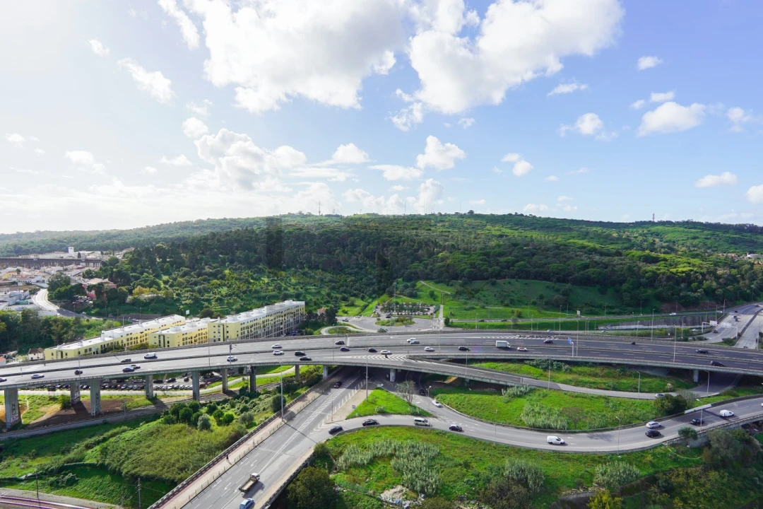 Apartamento T6 para Venda em Campolide Foto 26