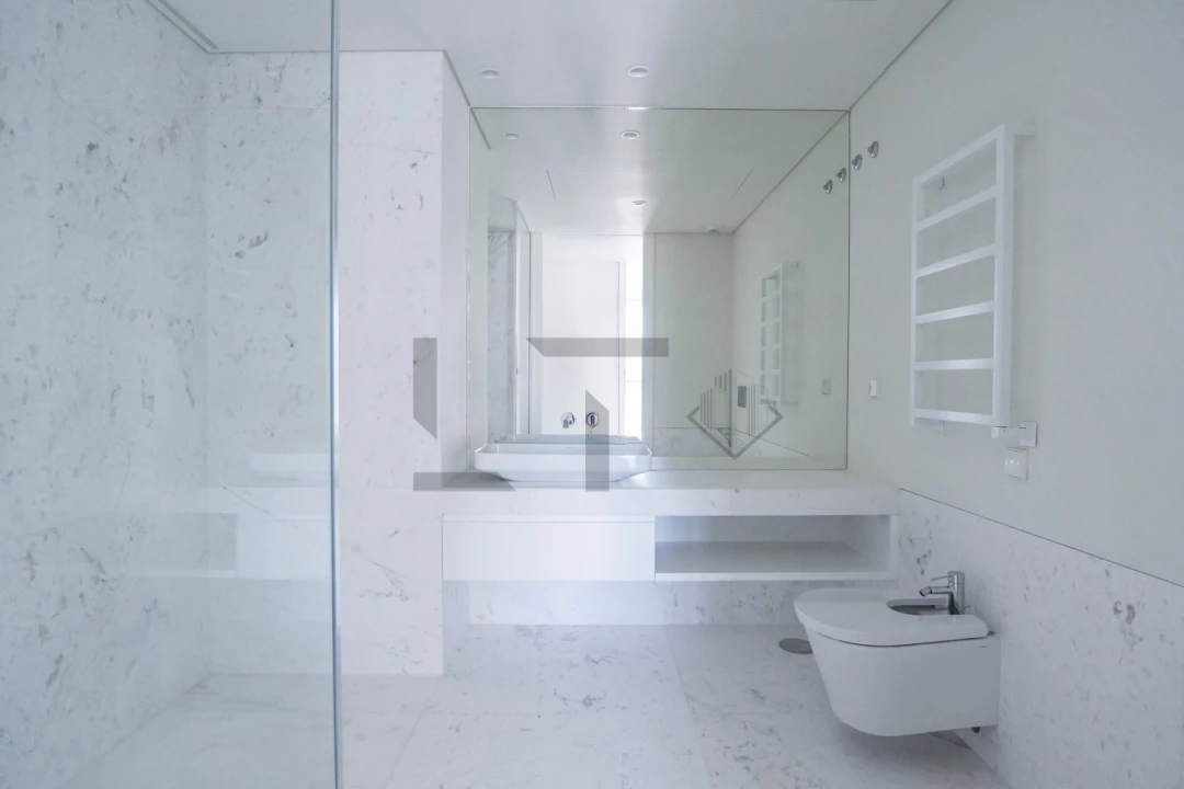 Apartamento T6 para Venda em Campolide Foto 51