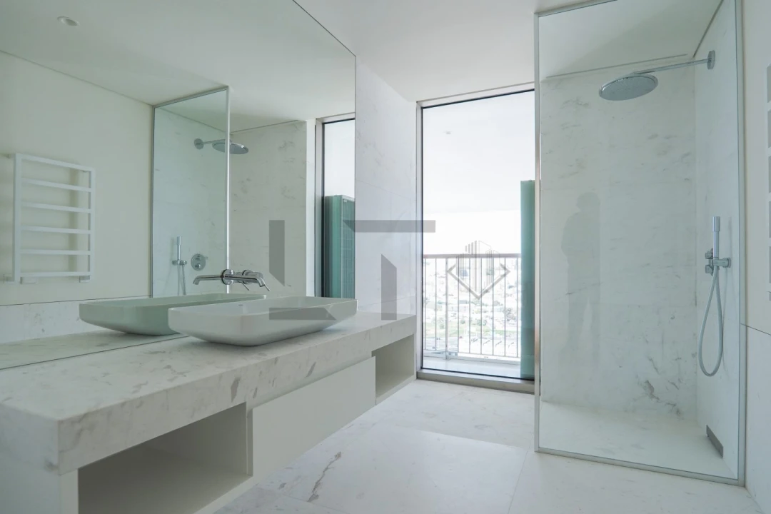 Apartamento T6 para Venda em Campolide Foto 61