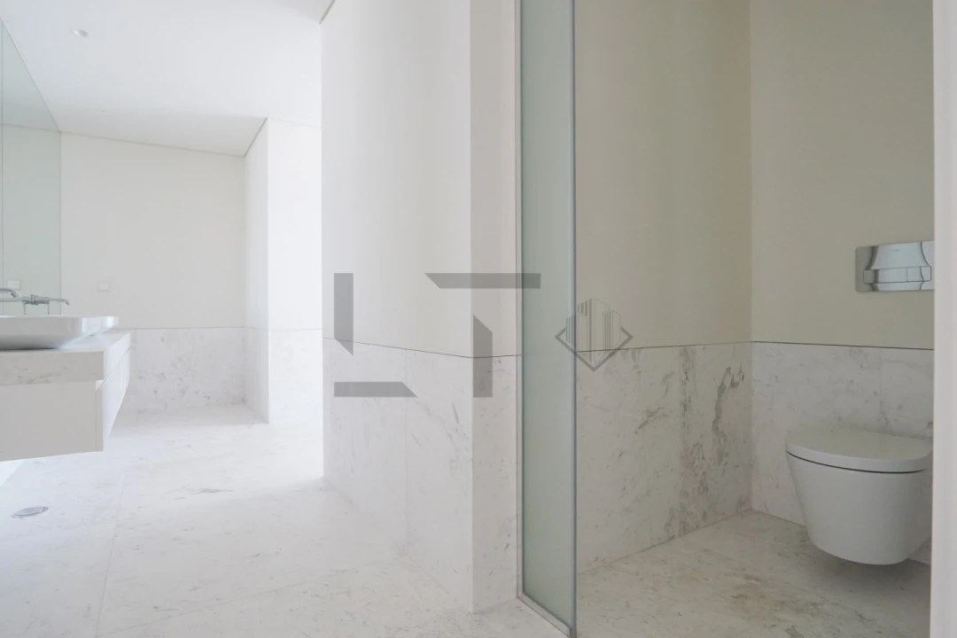 Apartamento T6 para Venda em Campolide Foto 75