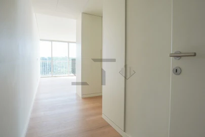 Apartamento T6 para Venda em Campolide