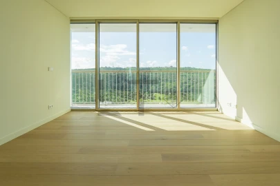 Apartamento T6 para Venda em Campolide