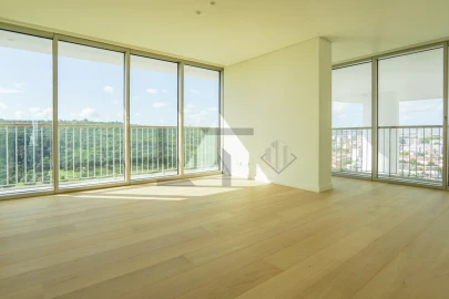 Apartamento T6 para Venda em Campolide