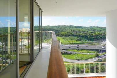 Apartamento T6 para Venda em Campolide
