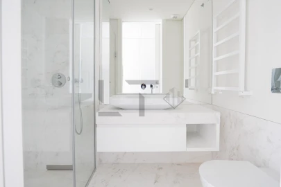 Apartamento T6 para Venda em Campolide