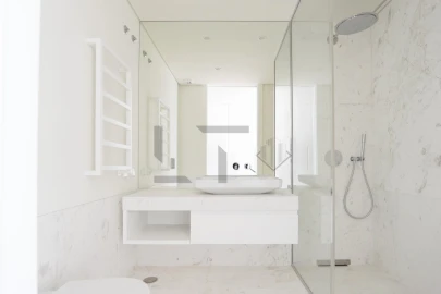 Apartamento T6 para Venda em Campolide