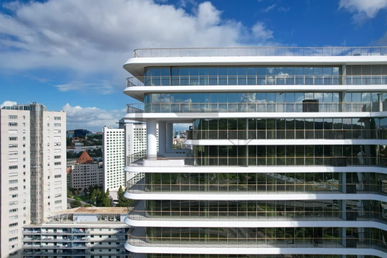 Apartamento T6 para Venda em Campolide Foto 13