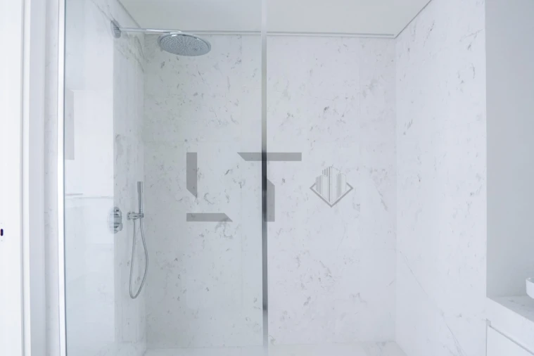 Apartamento T6 para Venda em Campolide Foto 50