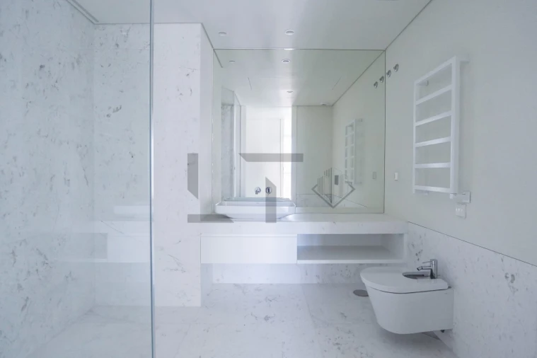 Apartamento T6 para Venda em Campolide Foto 51