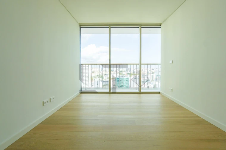 Apartamento T6 para Venda em Campolide Foto 83