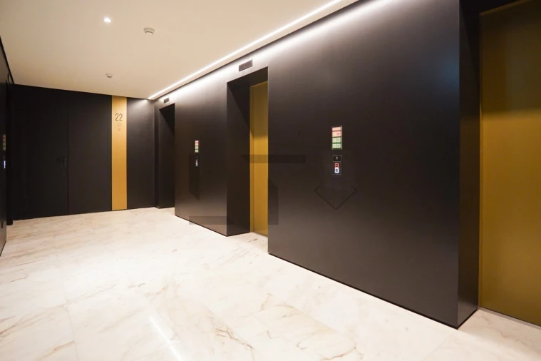 Apartamento T6 para Venda em Campolide Foto 101