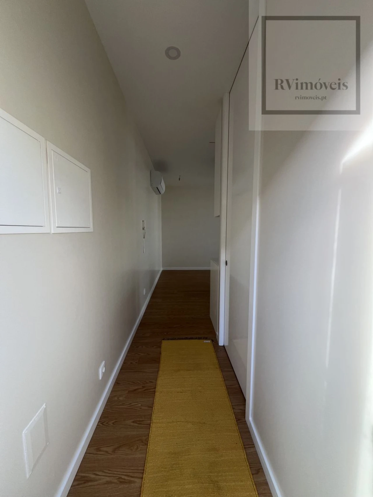 Apartamento T1 para Venda em Barroselas e Carvoeiro Foto 3