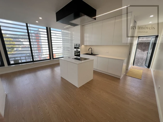 Apartamento T1 para Venda em Barroselas e Carvoeiro Foto 6