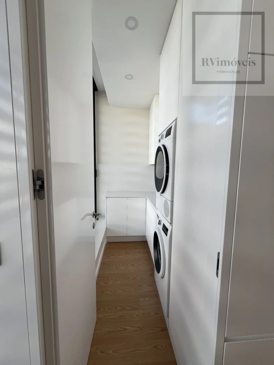 Apartamento T1 para Venda em Barroselas e Carvoeiro Foto 12