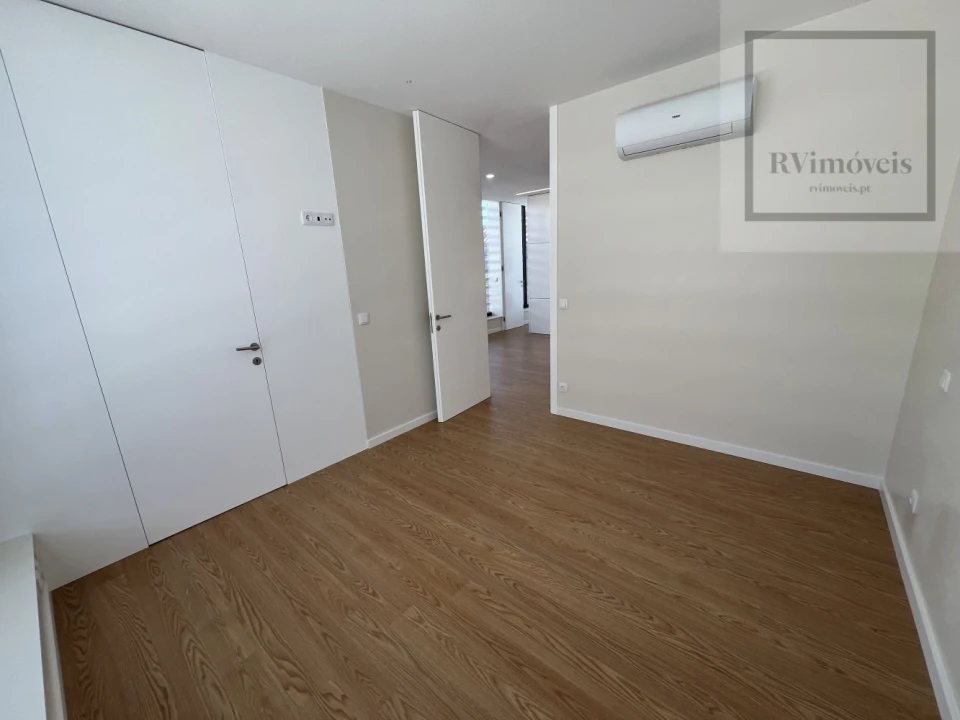 Apartamento T1 para Venda em Barroselas e Carvoeiro Foto 15
