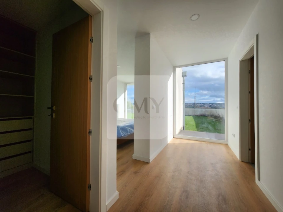 Apartamento T5 para Venda em Nossa Senhora da Conceição, São Pedro e São Dinis Foto 6