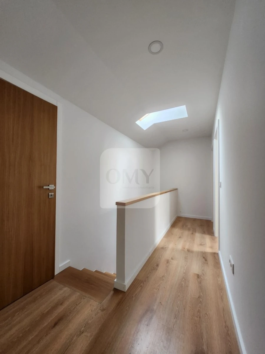 Apartamento T5 para Venda em Nossa Senhora da Conceição, São Pedro e São Dinis Foto 21