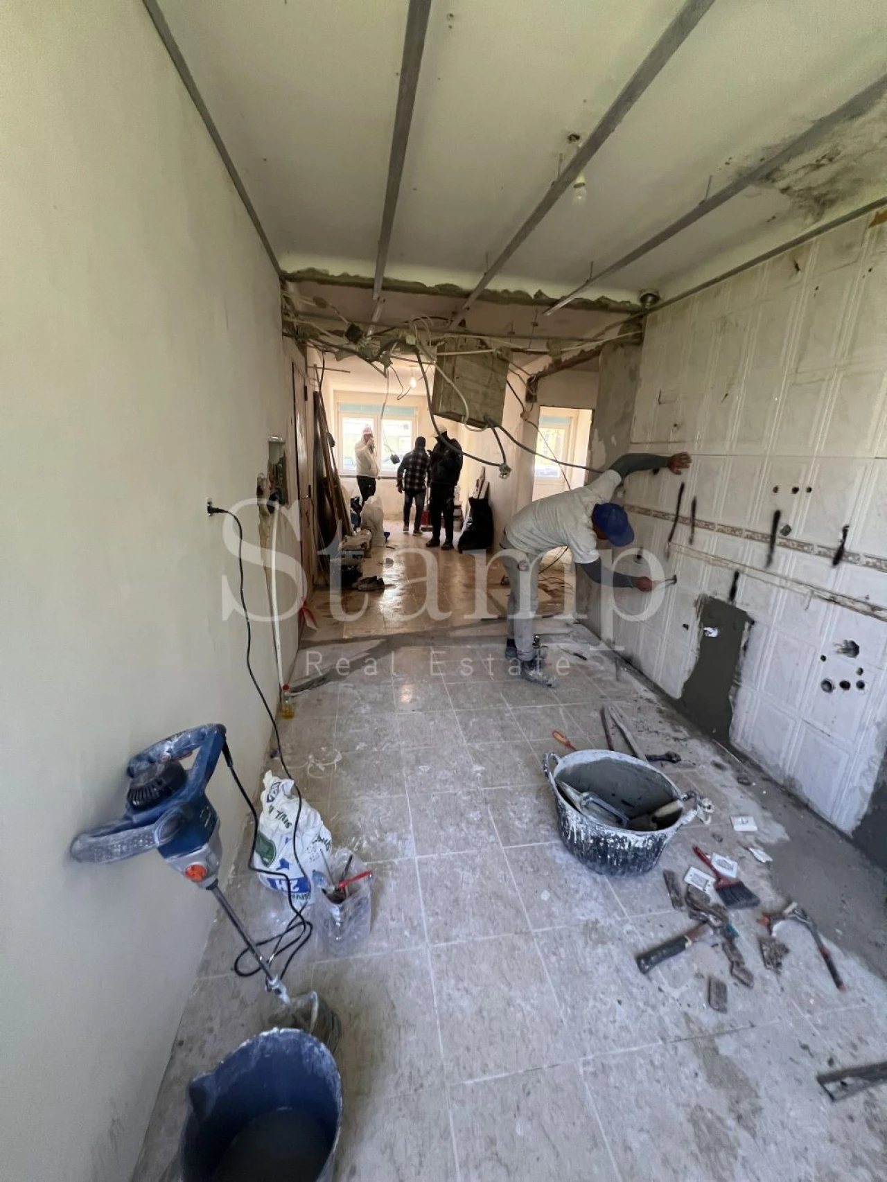 Apartamento T2 para Venda em Benfica Foto 2