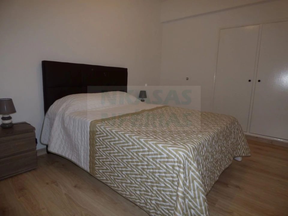 Apartamento T1 para Venda em Portimão Foto 13