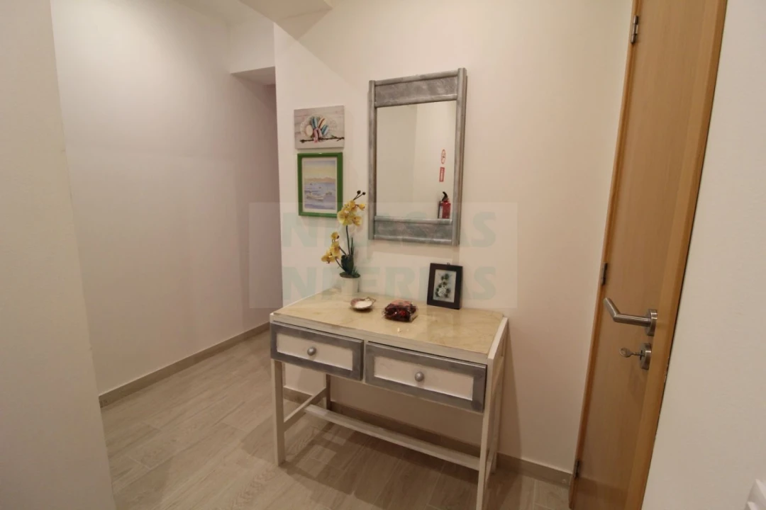 Apartamento T1 para Venda em Portimão Foto 9