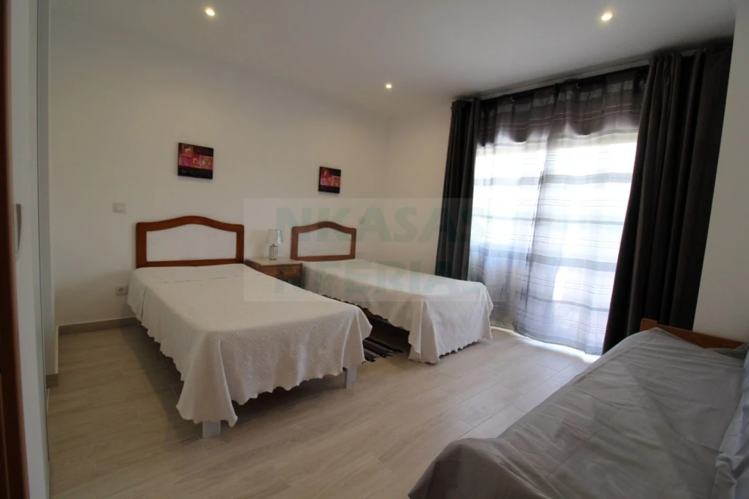 Apartamento T1 para Venda em Portimão Foto 5