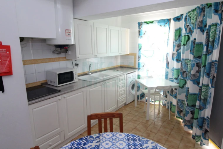 Apartamento T1 para Venda em Portimão Foto 8