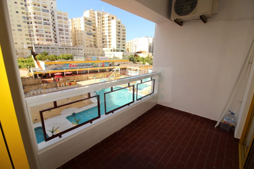 Apartamento T1 para Venda em Portimão Foto 11