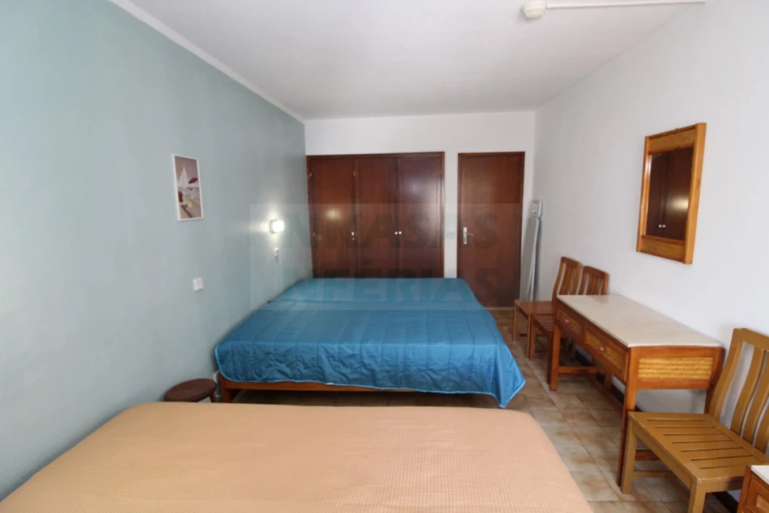Apartamento T1 para Venda em Portimão Foto 11
