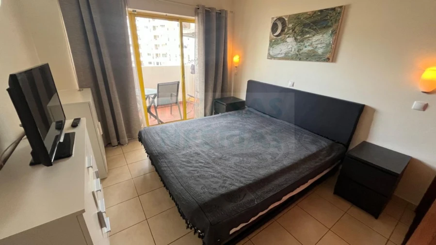 Apartamento T1 para Venda em Portimão Foto 7