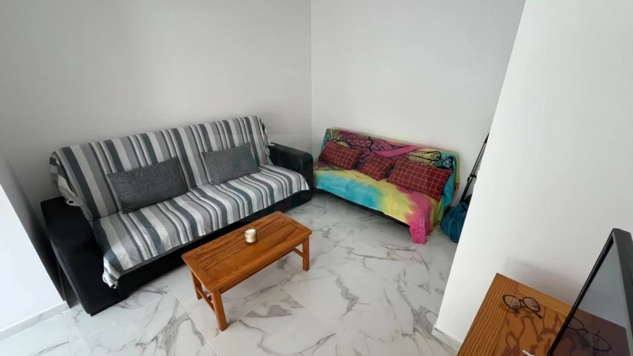 Apartamento T1 para Venda em Portimão Foto 5