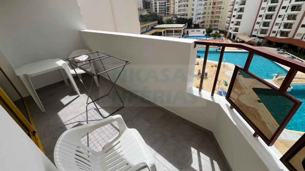 Apartamento T1 para Venda em Portimão Foto 7
