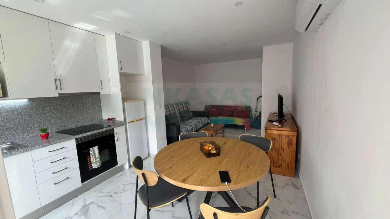 Apartamento T1 para Venda em Portimão Foto 6
