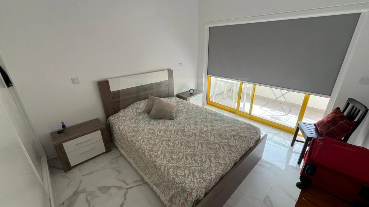Apartamento T1 para Venda em Portimão Foto 8