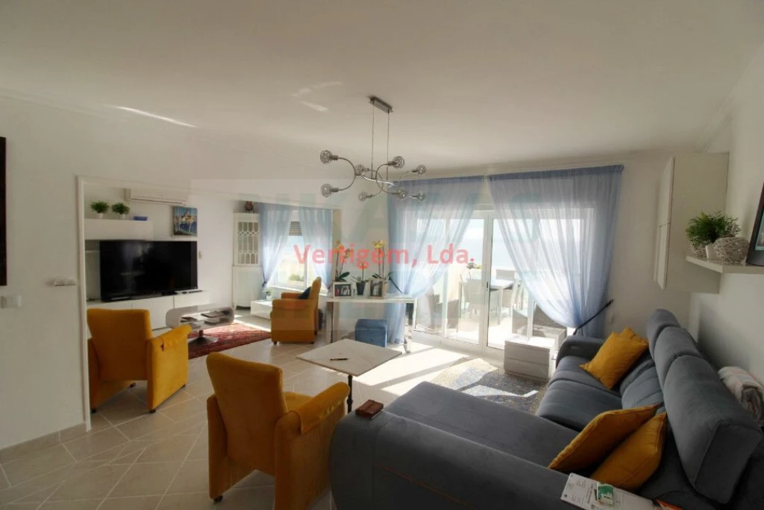 Apartamento T3 para Venda em Portimão Foto 9