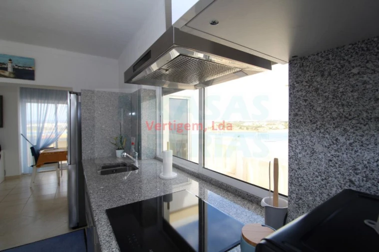 Apartamento T3 para Venda em Portimão Foto 30