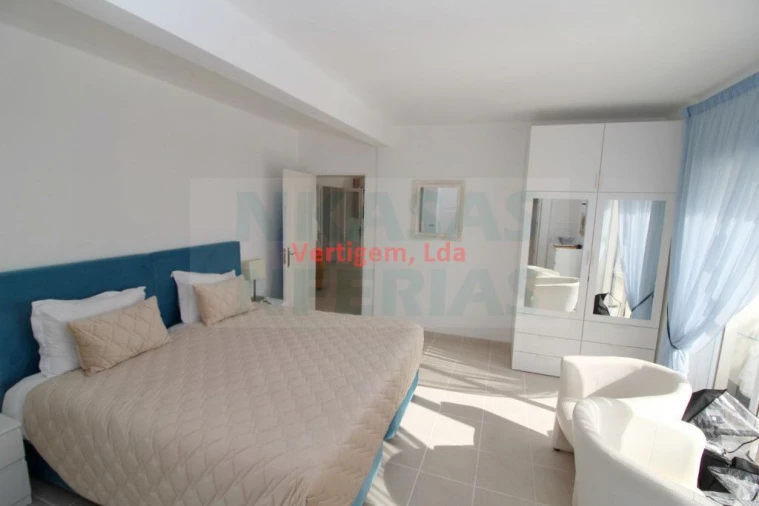 Apartamento T3 para Venda em Portimão Foto 14