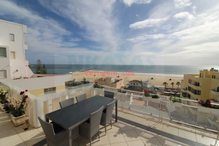 Apartamento T3 para Venda em Portimão Foto 5