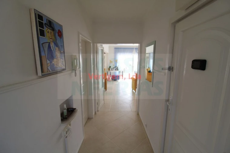 Apartamento T3 para Venda em Portimão Foto 7