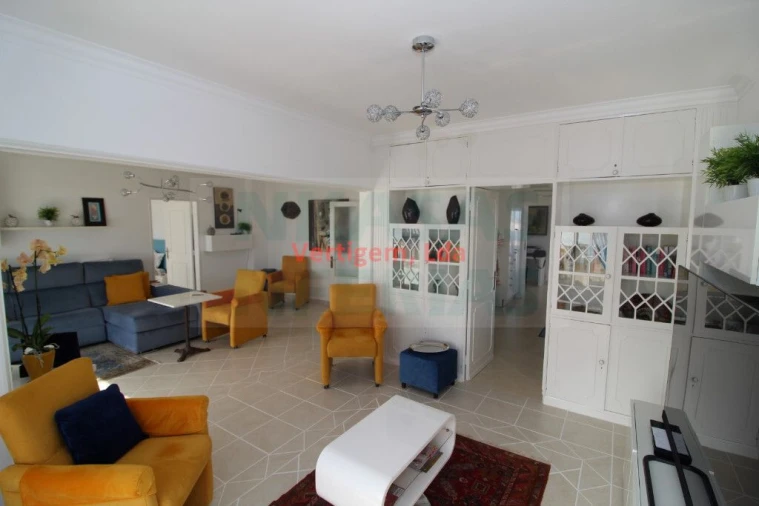 Apartamento T3 para Venda em Portimão Foto 33