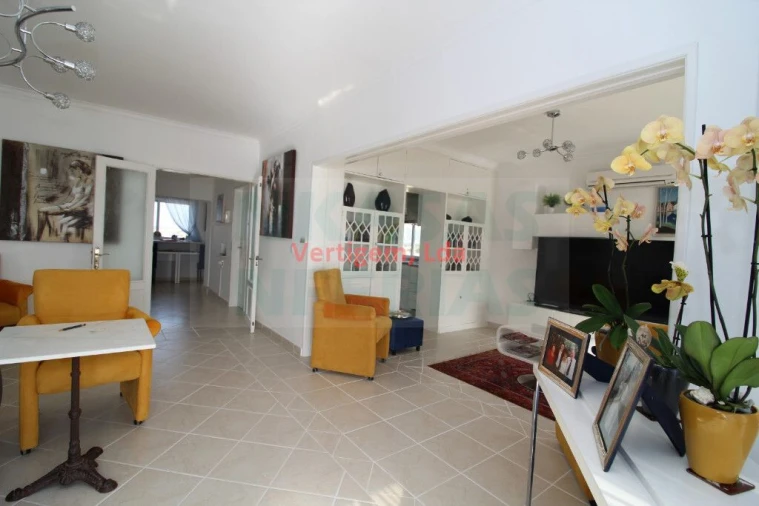 Apartamento T3 para Venda em Portimão Foto 36