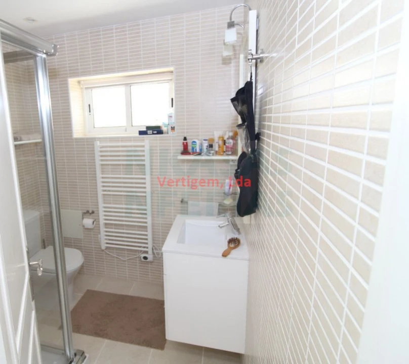 Apartamento T3 para Venda em Portimão Foto 15