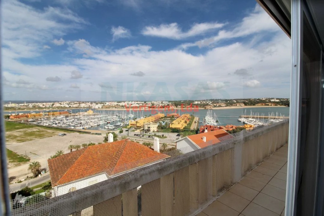 Apartamento T3 para Venda em Portimão Foto 20