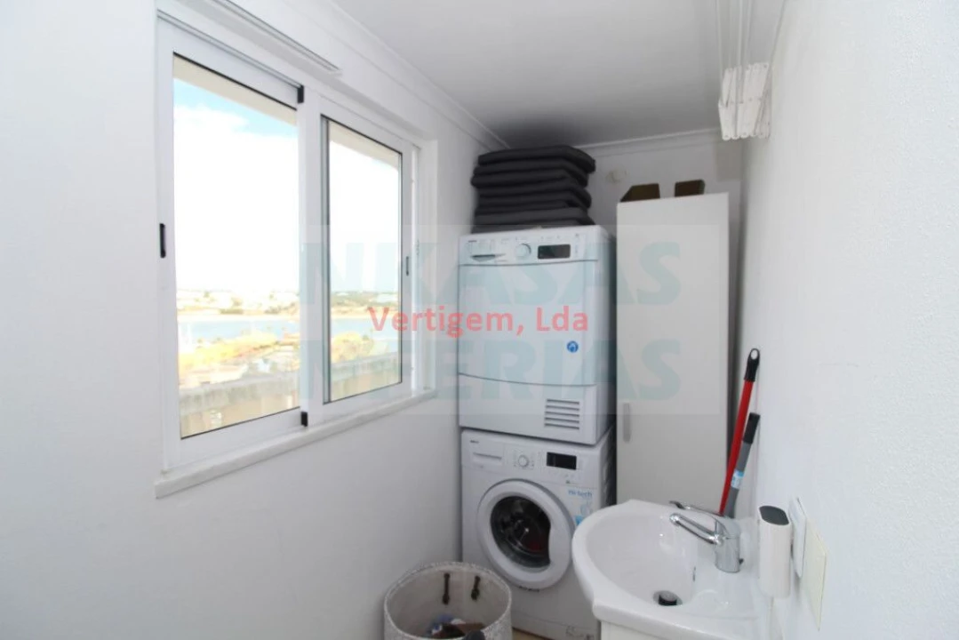 Apartamento T3 para Venda em Portimão Foto 25