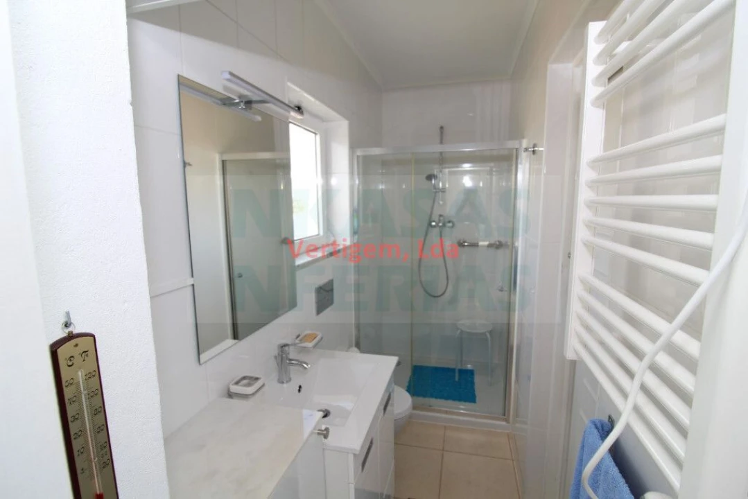 Apartamento T3 para Venda em Portimão Foto 19