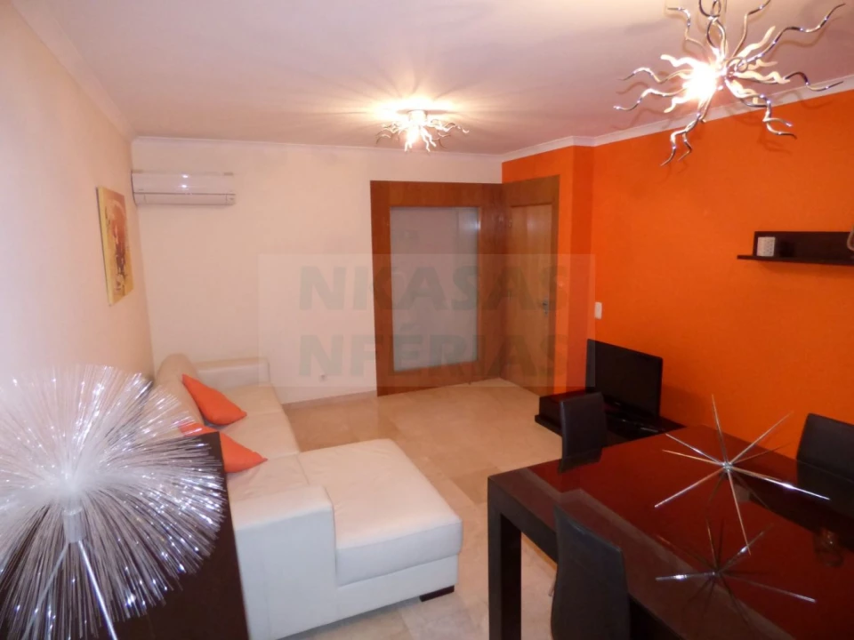 Apartamento T2 para Venda em Portimão Foto 9
