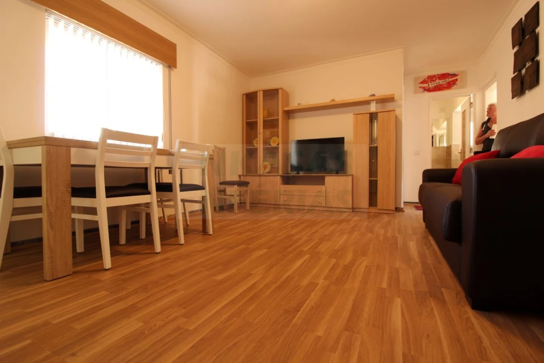 Apartamento T2 para Venda em Portimão Foto 8