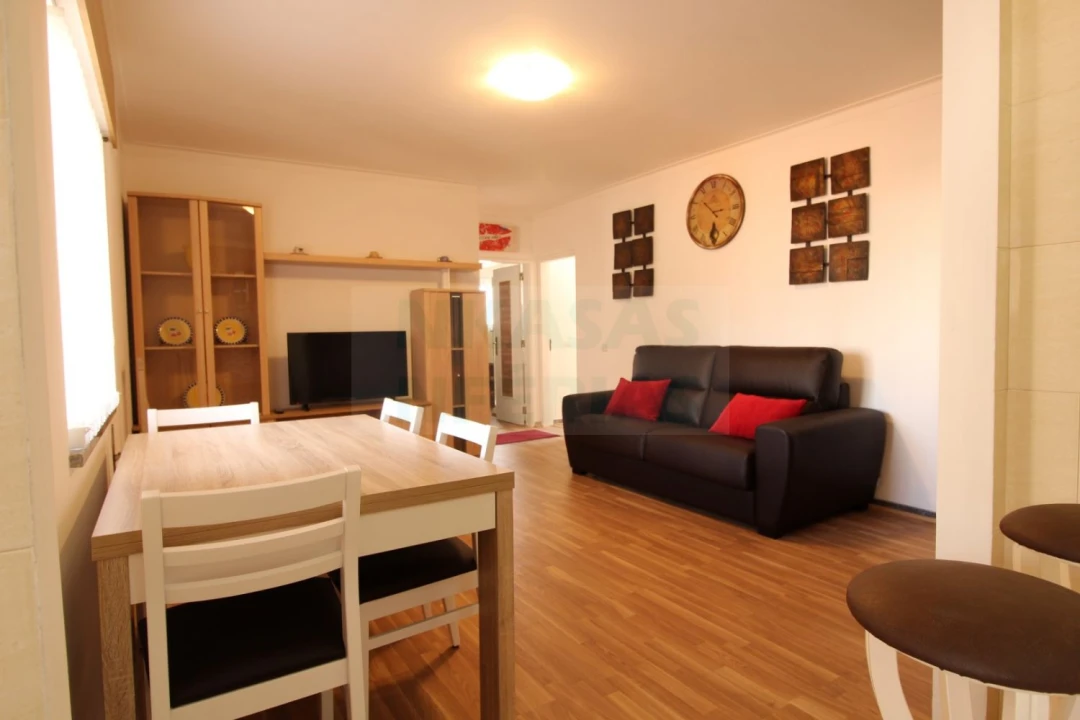 Apartamento T2 para Venda em Portimão Foto 6