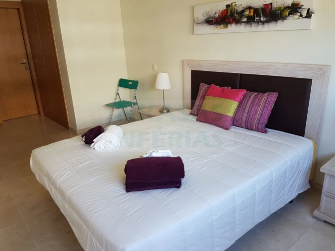 Apartamento T2 para Venda em Portimão Foto 12
