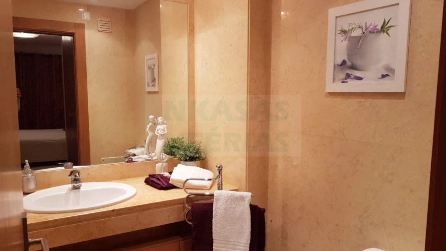 Apartamento T2 para Venda em Portimão Foto 22